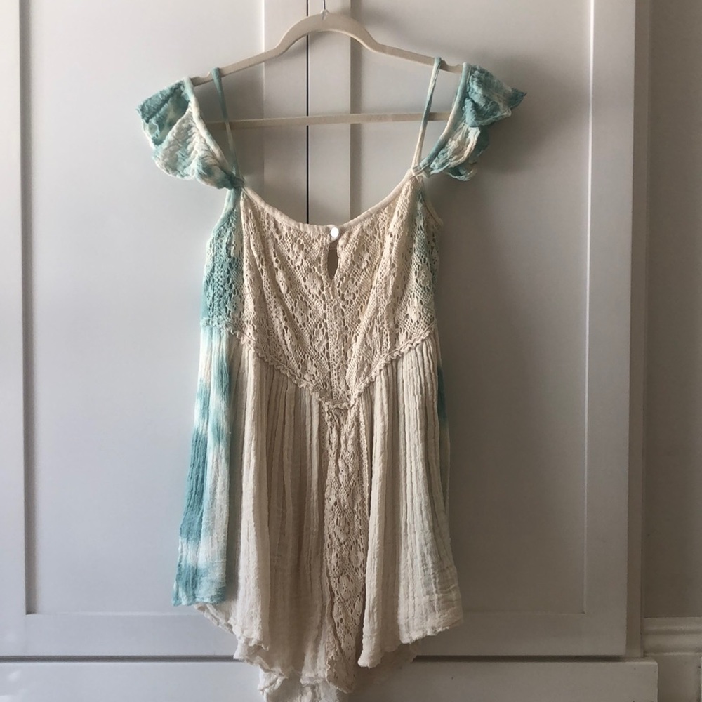 Jen’s Pirate Booty tunic with flutter sleeves